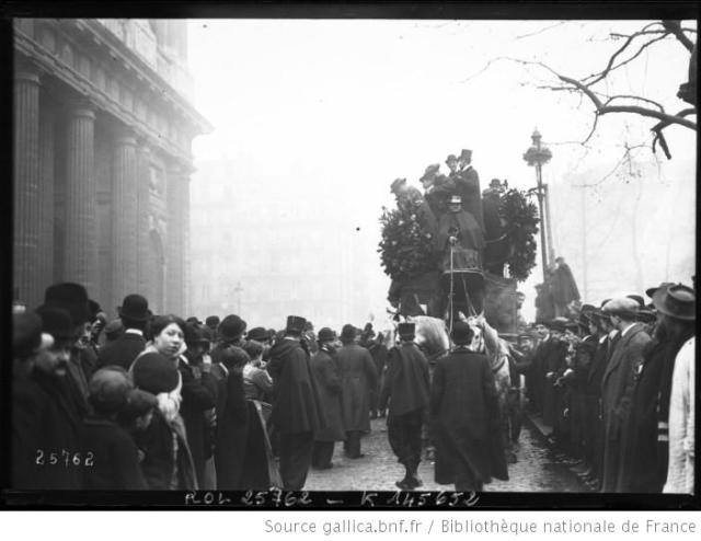 Last_horse-drawn-Omnibus